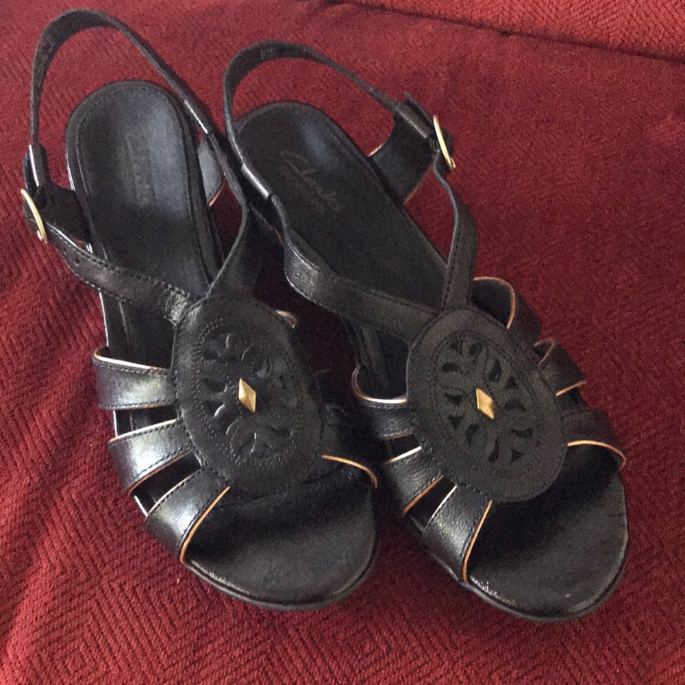 Great looking little sandals 👡
